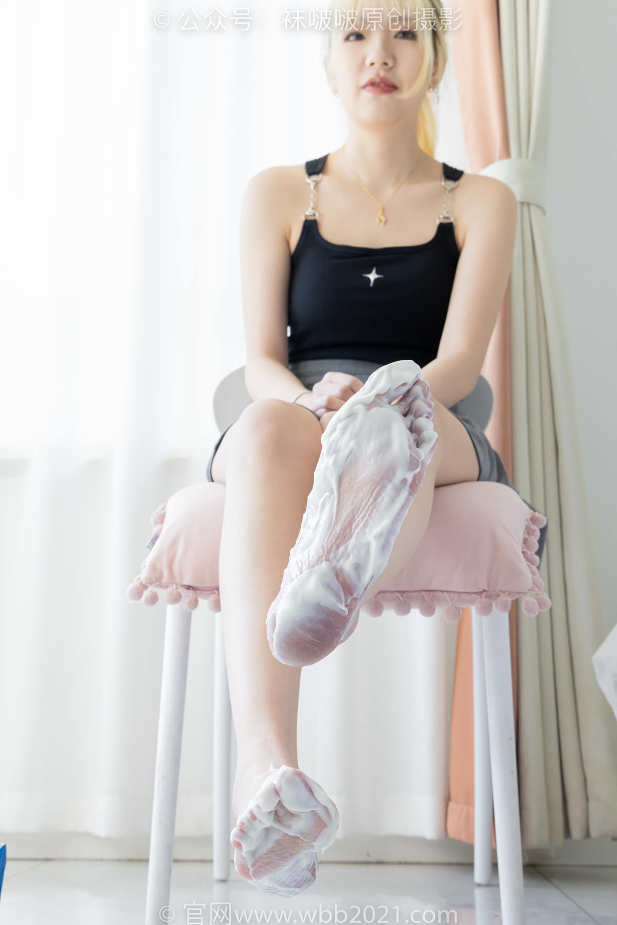 图片[48]-[BoBoSocks袜啵啵]NO.546 小甜豆-高跟鞋、高跟长靴、薄肉丝、薄灰丝、裸足[131P] – 速更版-美库