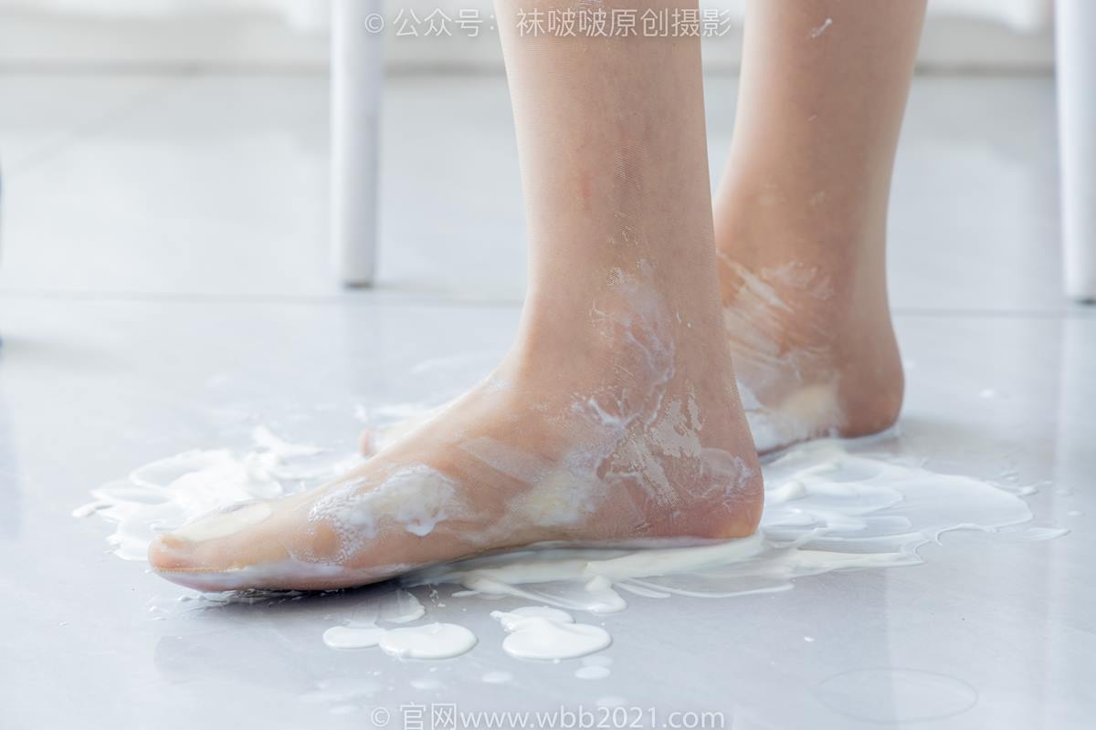 图片[120]-[BoBoSocks袜啵啵]NO.546 小甜豆-高跟鞋、高跟长靴、薄肉丝、薄灰丝、裸足[131P] – 速更版-美库