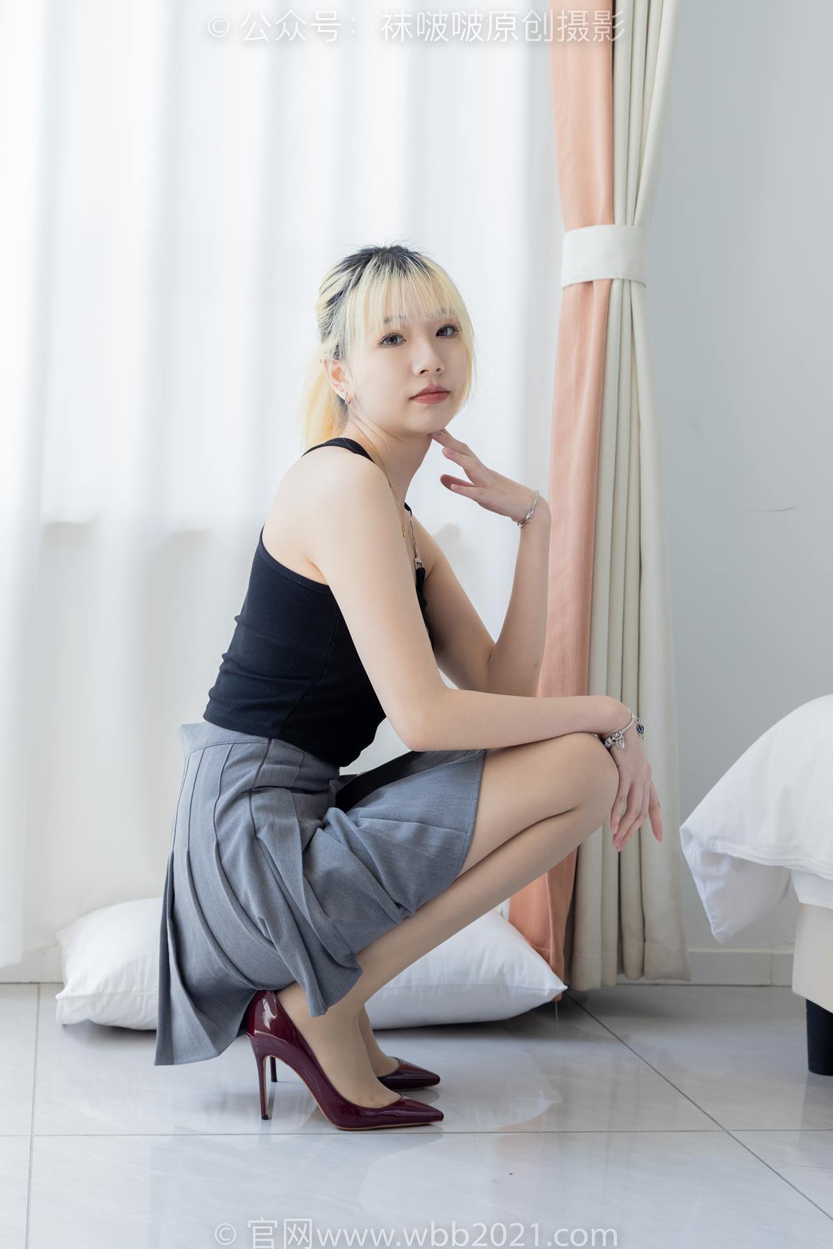 图片[125]-[BoBoSocks袜啵啵]NO.546 小甜豆-高跟鞋、高跟长靴、薄肉丝、薄灰丝、裸足[131P] – 速更版-美库