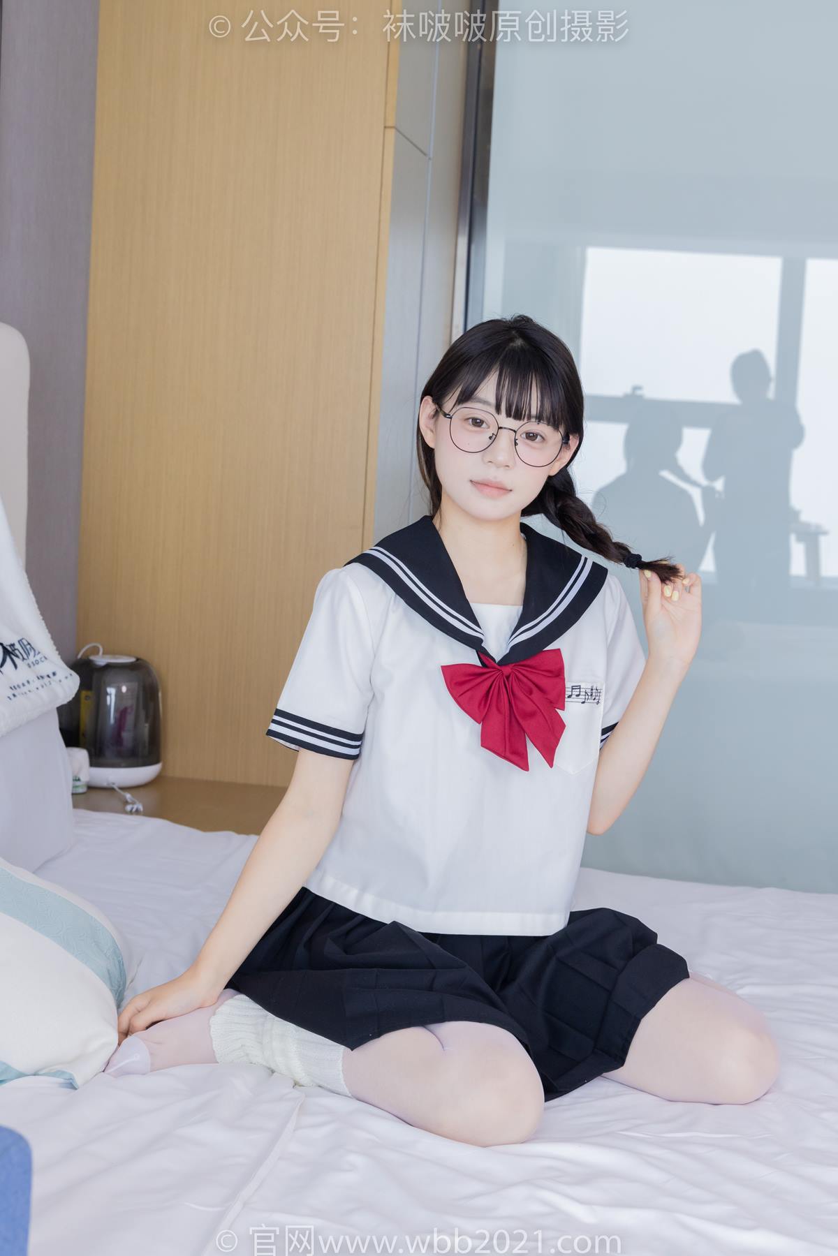 图片[24]-[BoBoSocks袜啵啵]NO.548 糯米-运动鞋、堆堆袜套、薄白丝、jk制服[91P] – 速更版-美库