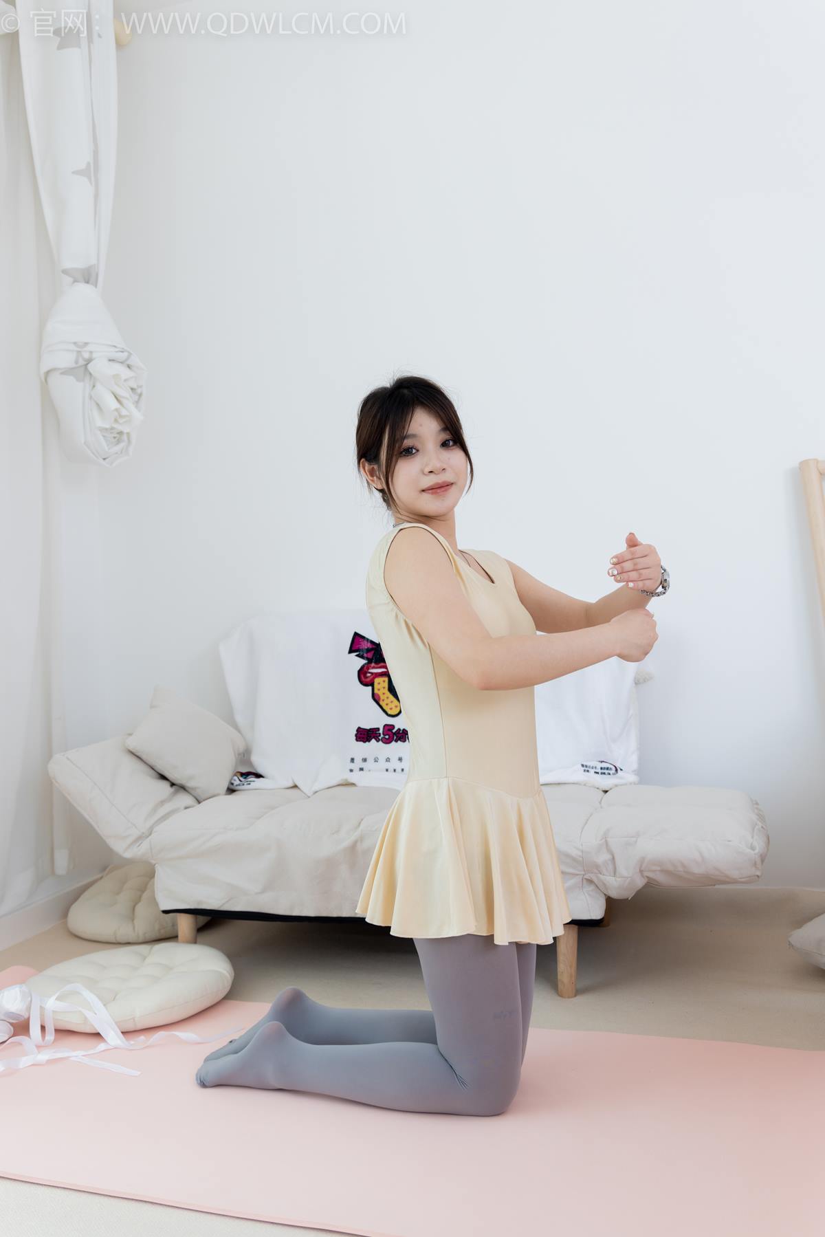 图片[17]-物恋传媒 NO.2358 闪闪-舞蹈服、舞蹈鞋、白棉袜、厚白丝、厚灰丝、薄肉丝[108P] – 速更版-美库