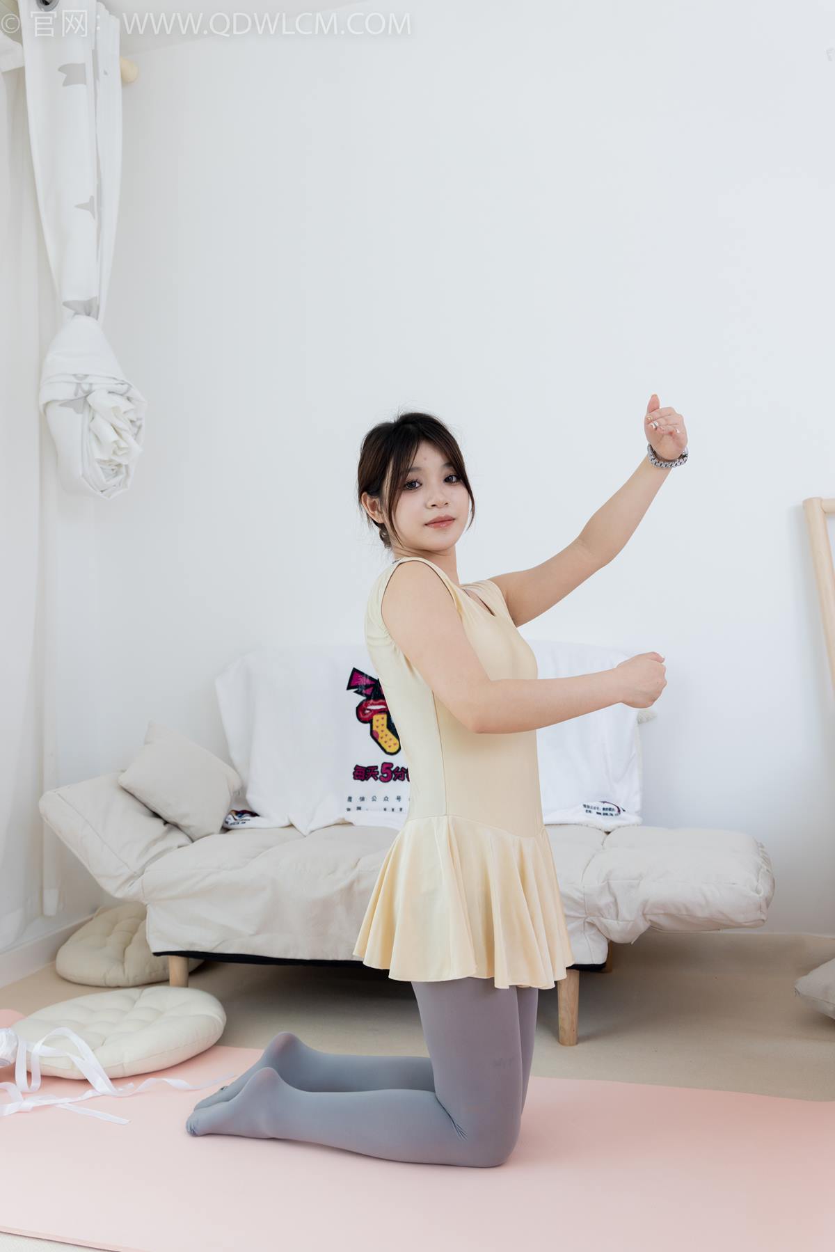 图片[18]-物恋传媒 NO.2358 闪闪-舞蹈服、舞蹈鞋、白棉袜、厚白丝、厚灰丝、薄肉丝[108P] – 速更版-美库