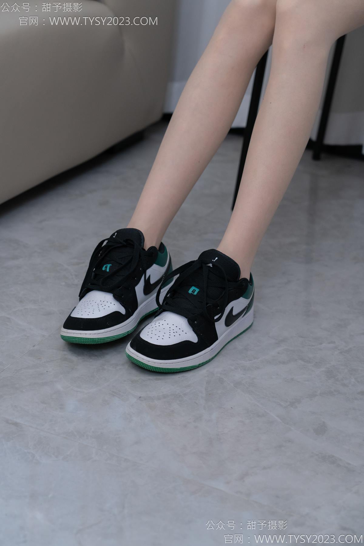 图片[20]-甜予摄影 NO.176 珞珞-板鞋、薄肉丝[98P] – 速更版-美库