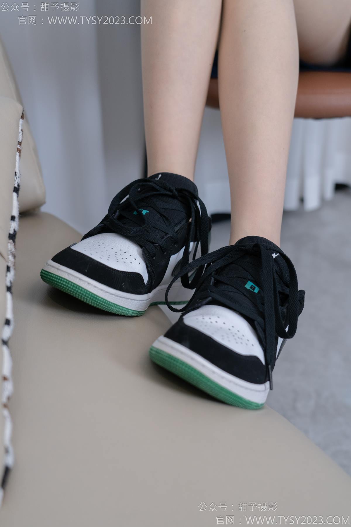 图片[28]-甜予摄影 NO.176 珞珞-板鞋、薄肉丝[98P] – 速更版-美库