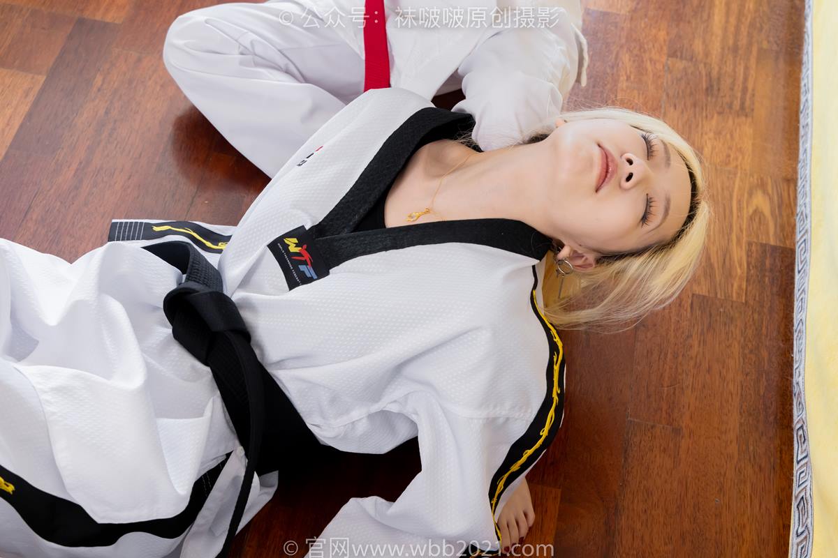 图片[30]-[BoBoSocks袜啵啵]NO.549 小甜豆甜甜圈-运动鞋、帆布鞋、肉丝、棉袜、裸足[109P] – 速更版-美库