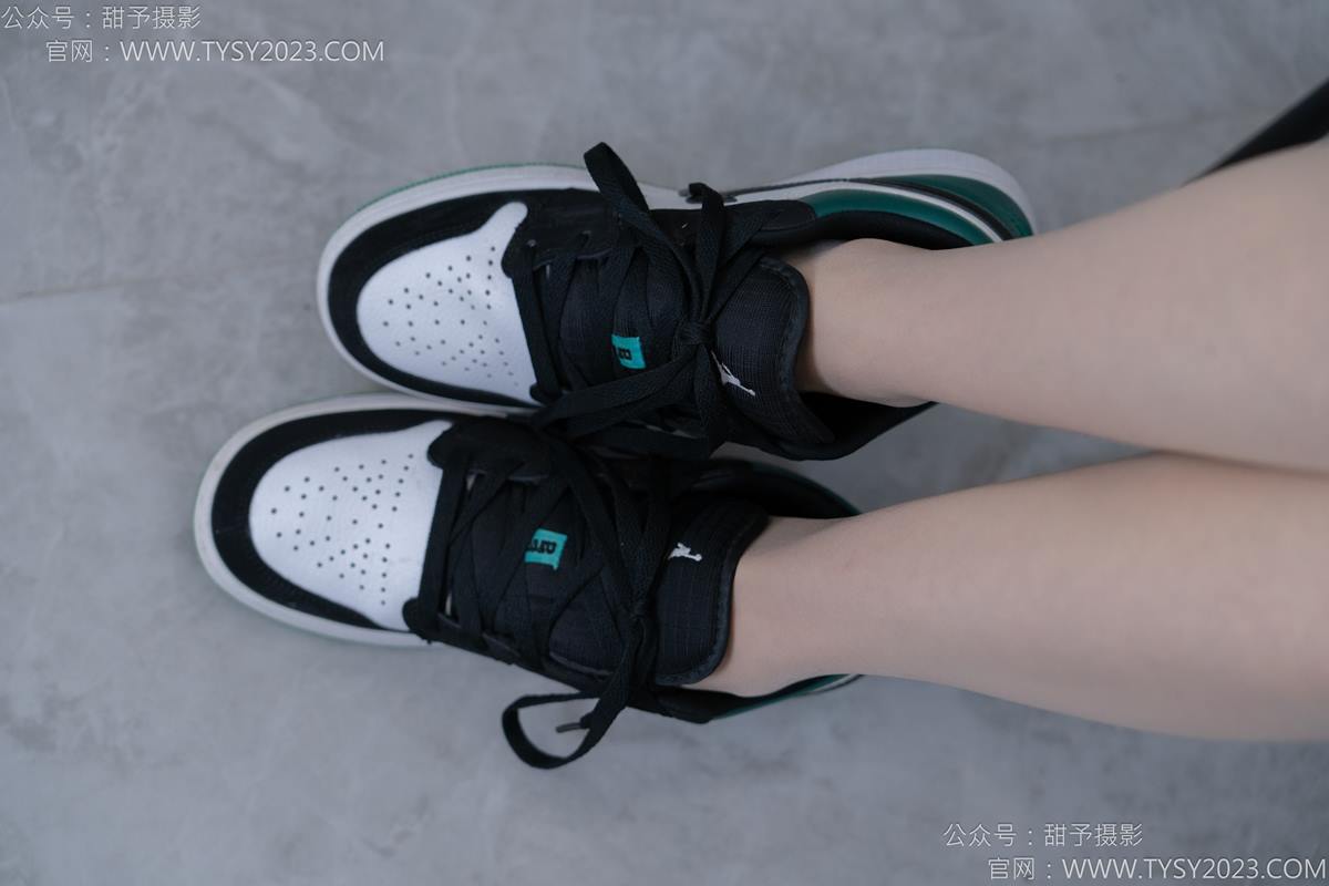 图片[72]-甜予摄影 NO.176 珞珞-板鞋、薄肉丝[98P] – 速更版-美库