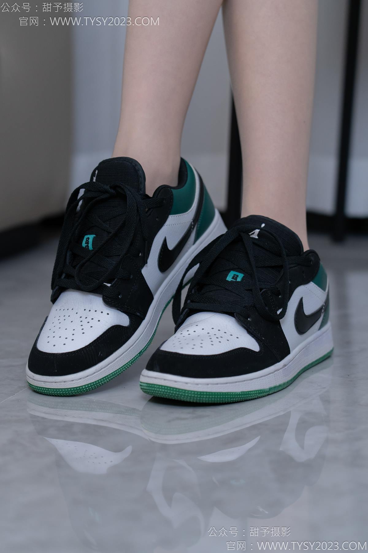 图片[96]-甜予摄影 NO.176 珞珞-板鞋、薄肉丝[98P] – 速更版-美库