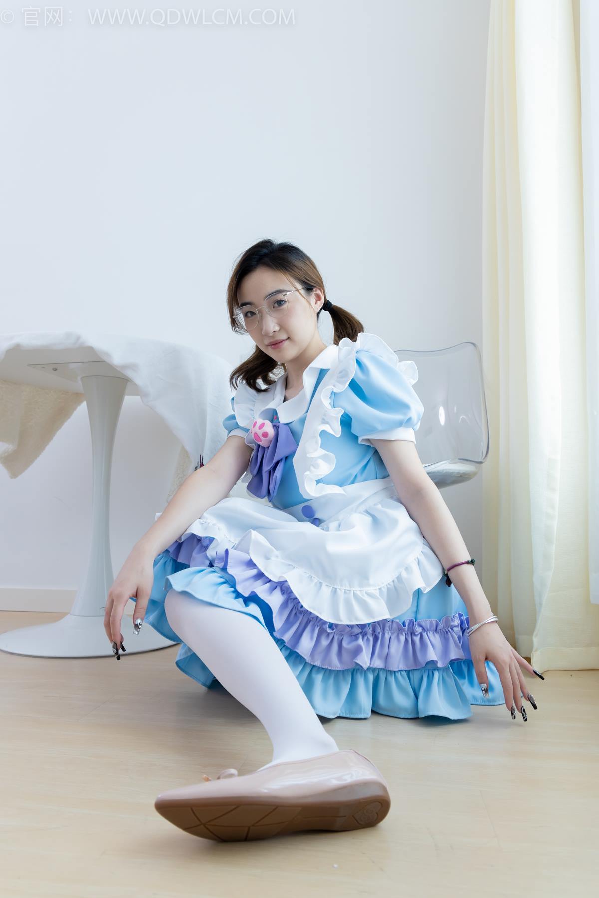 图片[25]-物恋传媒 NO.2359 恬恬-女仆装、平底鞋、厚白丝、老头乐挠脚剧情[125P] – 速更版-美库