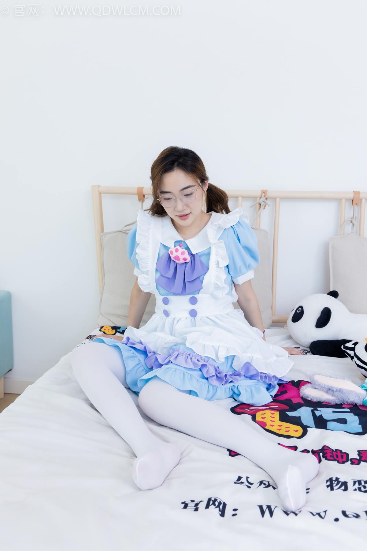 图片[33]-物恋传媒 NO.2359 恬恬-女仆装、平底鞋、厚白丝、老头乐挠脚剧情[125P] – 速更版-美库