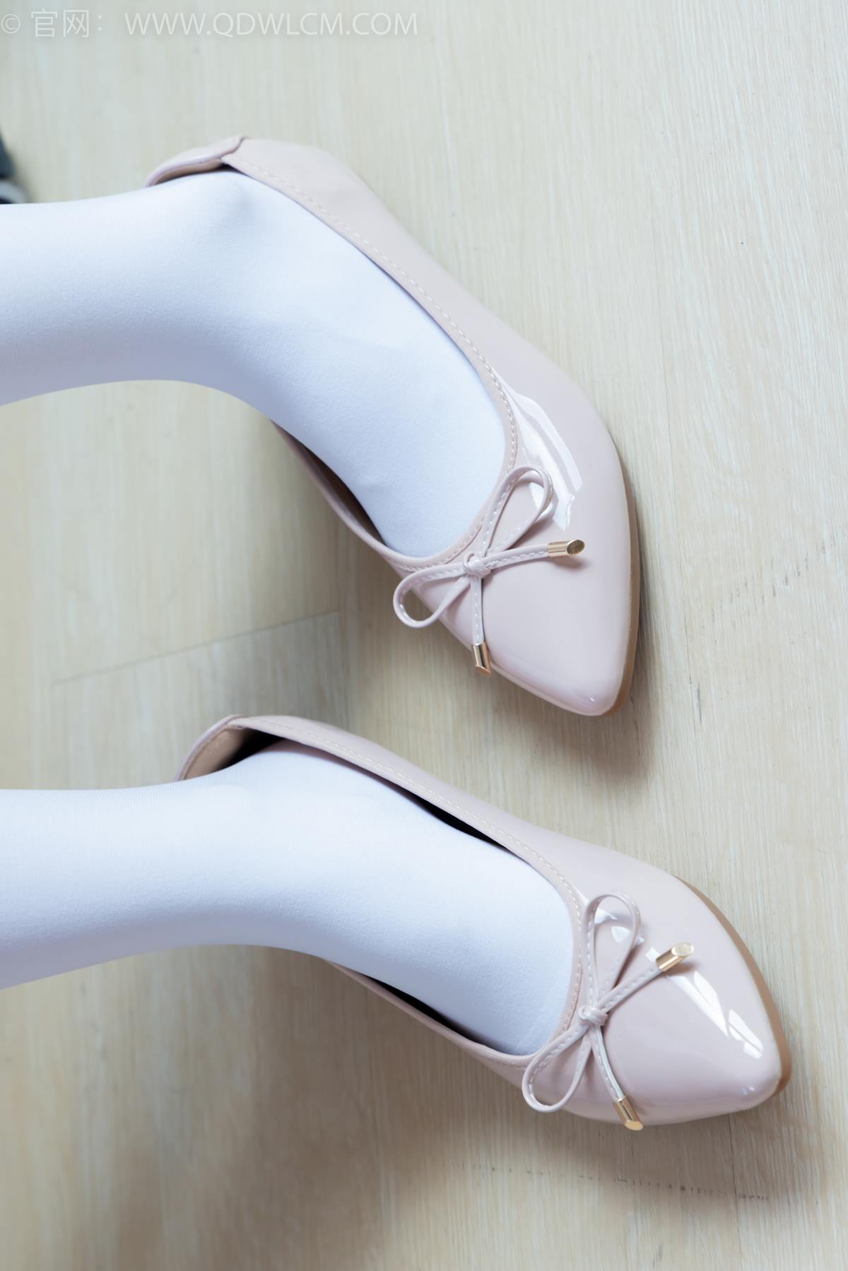 图片[36]-物恋传媒 NO.2359 恬恬-女仆装、平底鞋、厚白丝、老头乐挠脚剧情[125P] – 速更版-美库