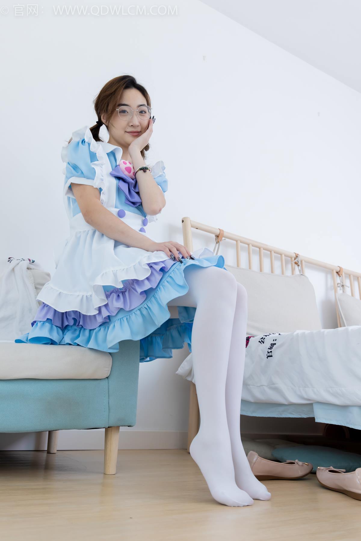 图片[39]-物恋传媒 NO.2359 恬恬-女仆装、平底鞋、厚白丝、老头乐挠脚剧情[125P] – 速更版-美库