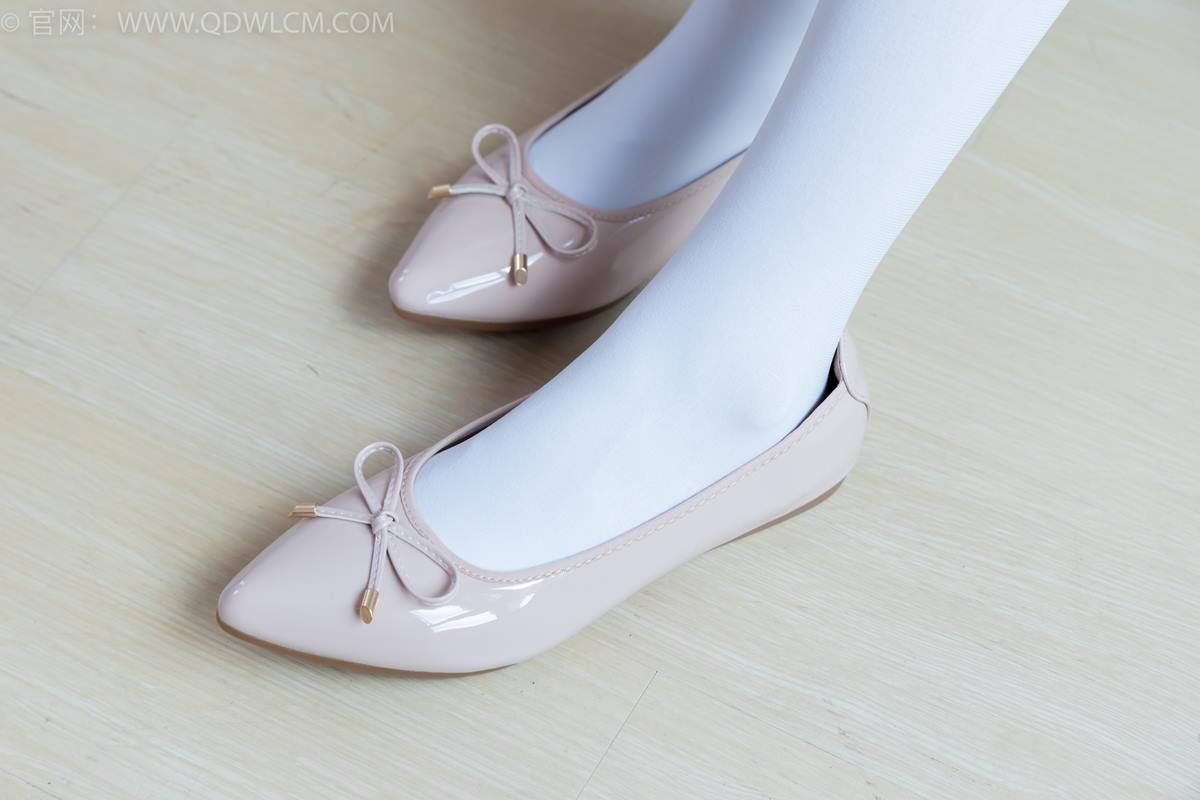 图片[95]-物恋传媒 NO.2359 恬恬-女仆装、平底鞋、厚白丝、老头乐挠脚剧情[125P] – 速更版-美库