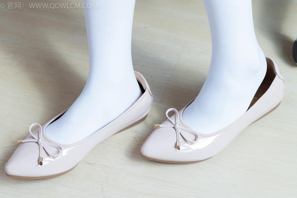 图片[96]-物恋传媒 NO.2359 恬恬-女仆装、平底鞋、厚白丝、老头乐挠脚剧情[125P] – 速更版-美库