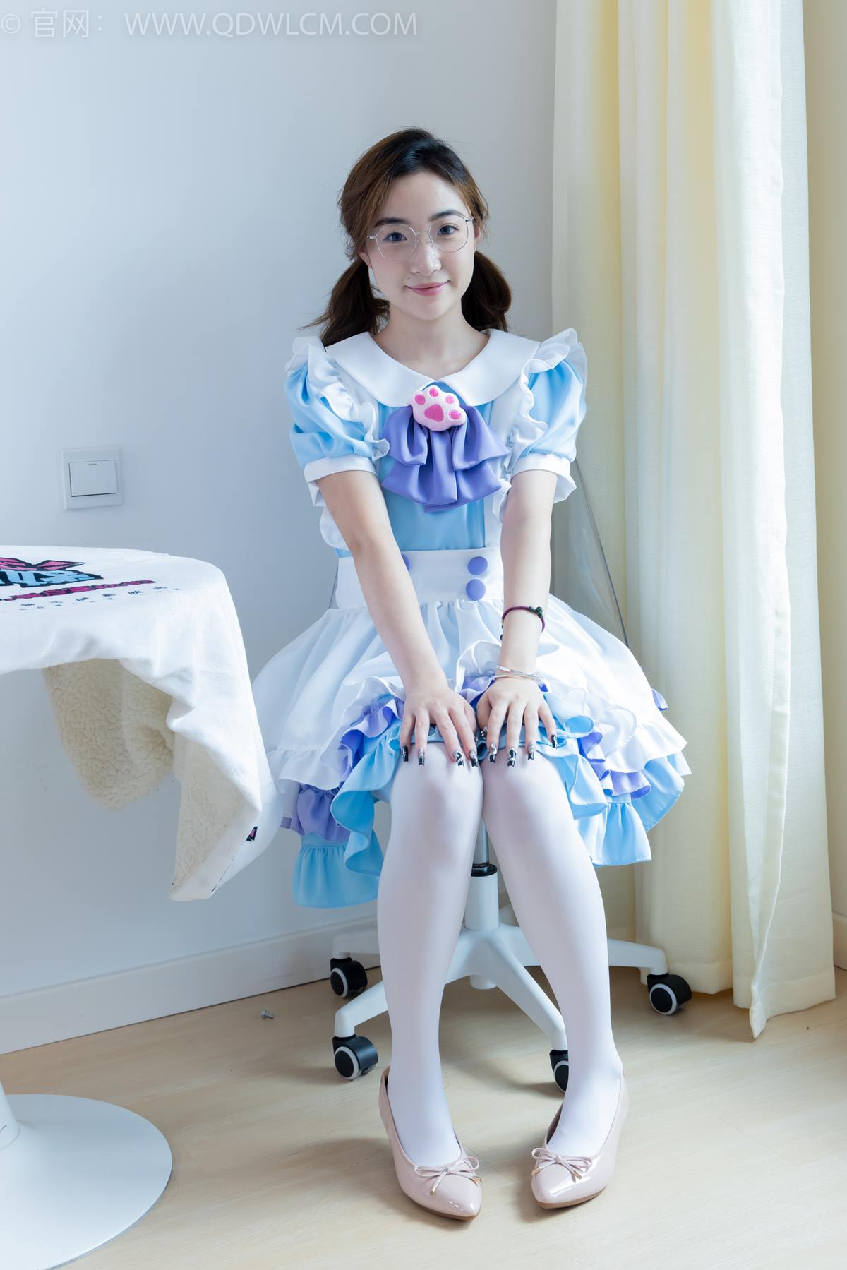 图片[120]-物恋传媒 NO.2359 恬恬-女仆装、平底鞋、厚白丝、老头乐挠脚剧情[125P] – 速更版-美库