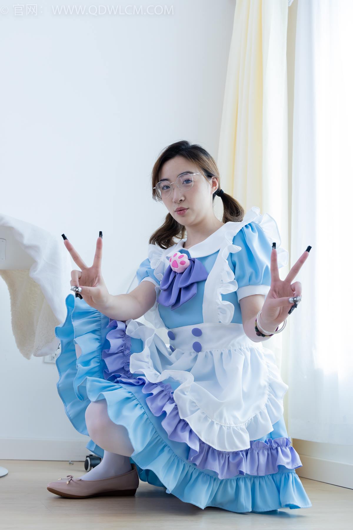 图片[122]-物恋传媒 NO.2359 恬恬-女仆装、平底鞋、厚白丝、老头乐挠脚剧情[125P] – 速更版-美库