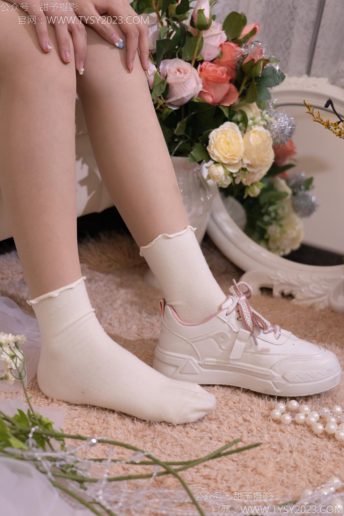 图片[87]-甜予摄影 NO.177 璇璇-板鞋、白棉袜、薄肉[93P] – 速更版-美库