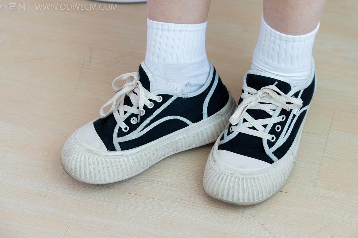 图片[37]-物恋传媒 NO.2361 灰灰-校服、帆布鞋、白棉袜、裸足[37P] – 速更版-美库