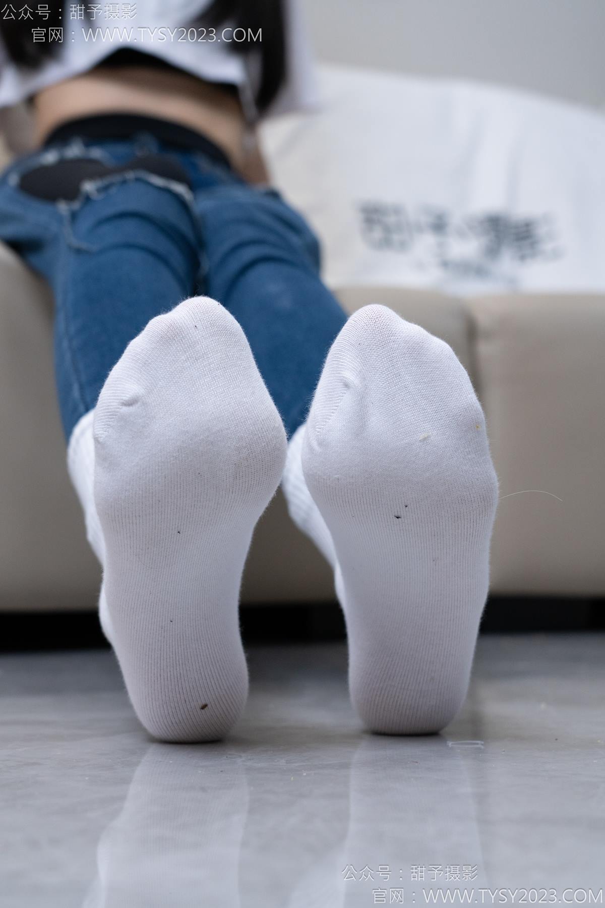 图片[24]-甜予摄影 NO.179 珞珞-高跟鞋、板鞋、人字拖、白棉袜[73P] – 速更版-美库
