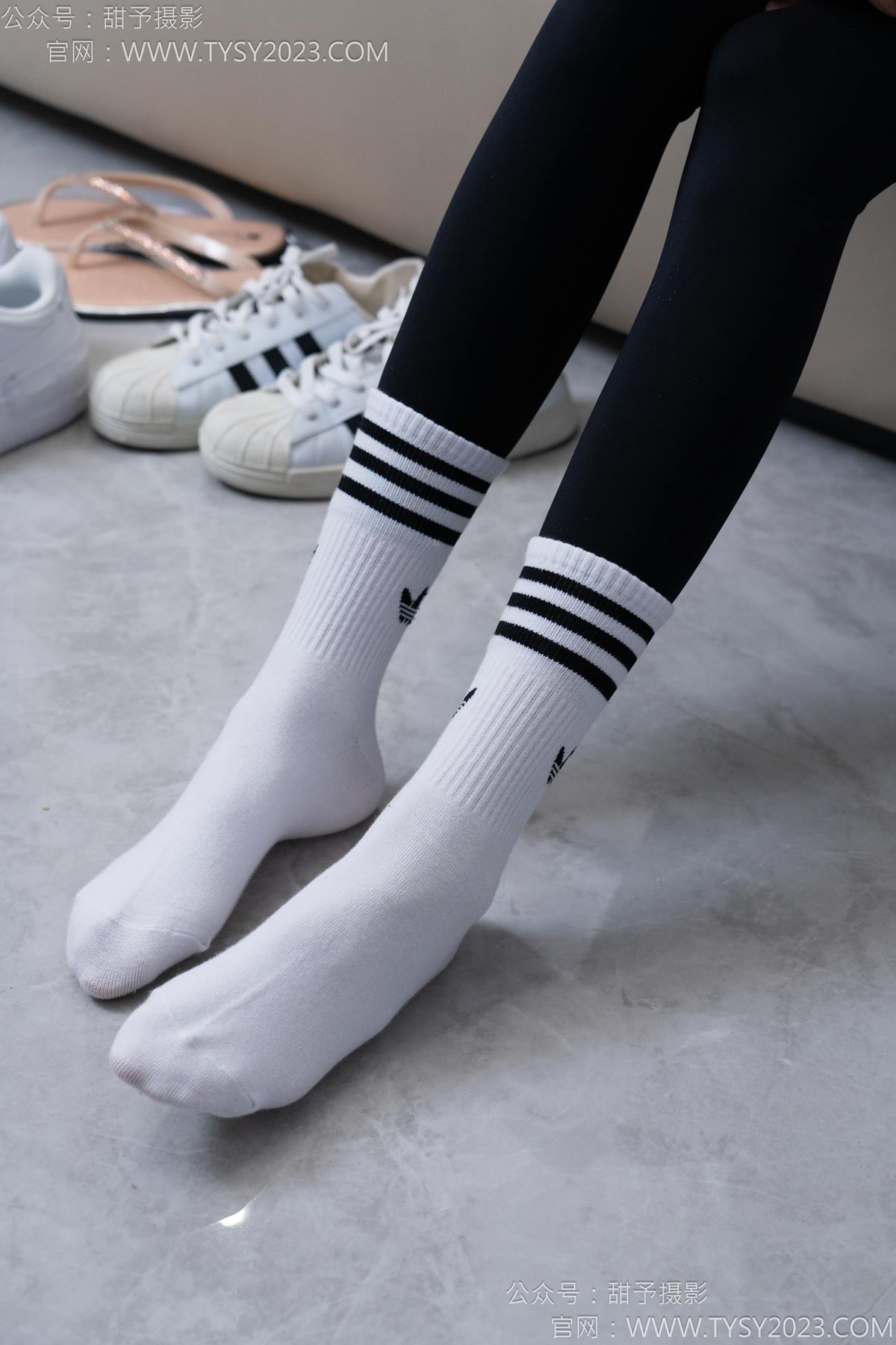 图片[25]-甜予摄影 NO.179 珞珞-高跟鞋、板鞋、人字拖、白棉袜[73P] – 速更版-美库