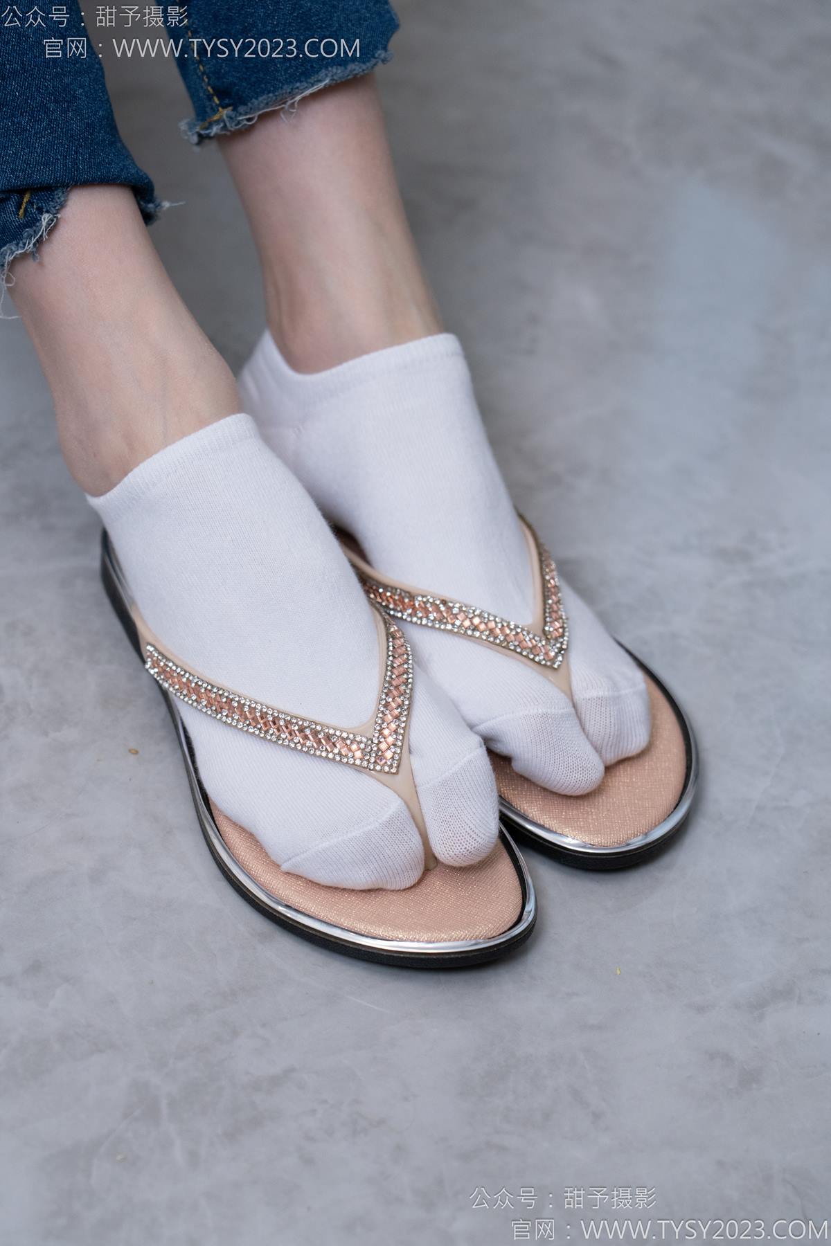 图片[74]-甜予摄影 NO.179 珞珞-高跟鞋、板鞋、人字拖、白棉袜[73P] – 速更版-美库