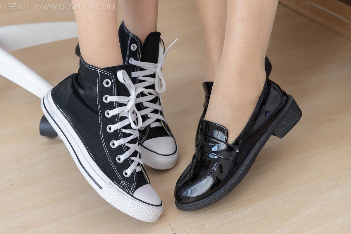 图片[28]-物恋传媒 NO.2362 岚岚茯苓-帆布鞋、皮鞋、互相挠脚心剧情[148P] – 速更版-美库