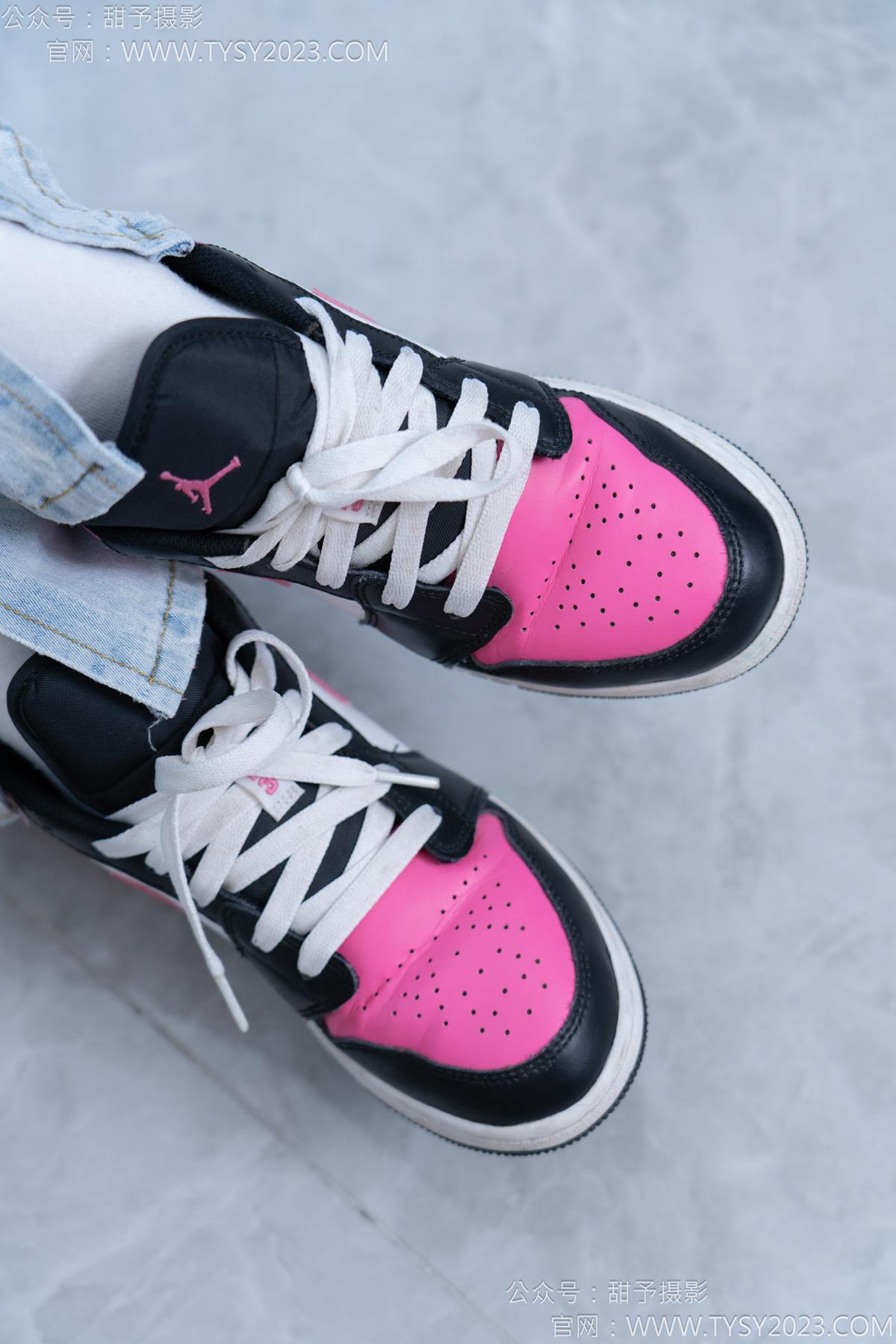 图片[21]-甜予摄影 NO.181 小容-板鞋、白棉袜、裸足[98P] – 速更版-美库