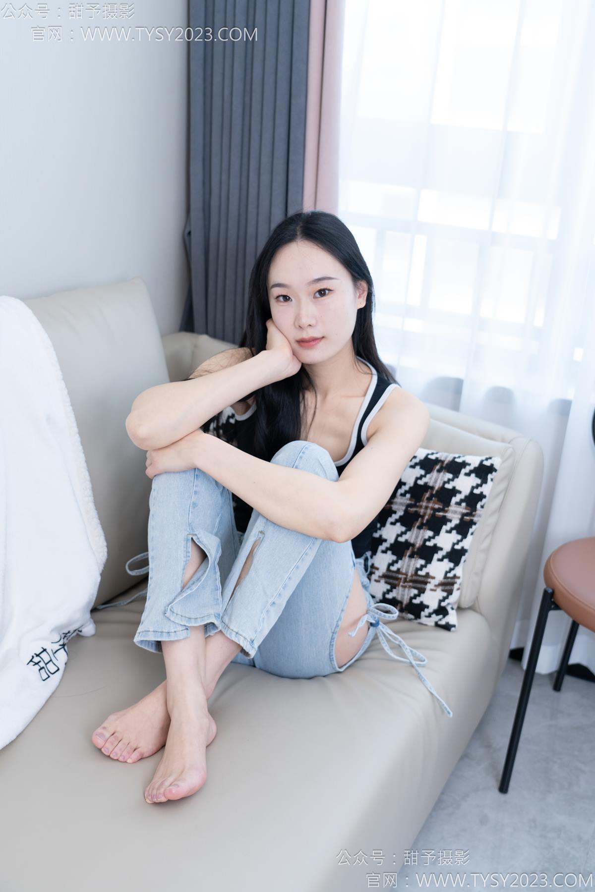 图片[33]-甜予摄影 NO.181 小容-板鞋、白棉袜、裸足[98P] – 速更版-美库