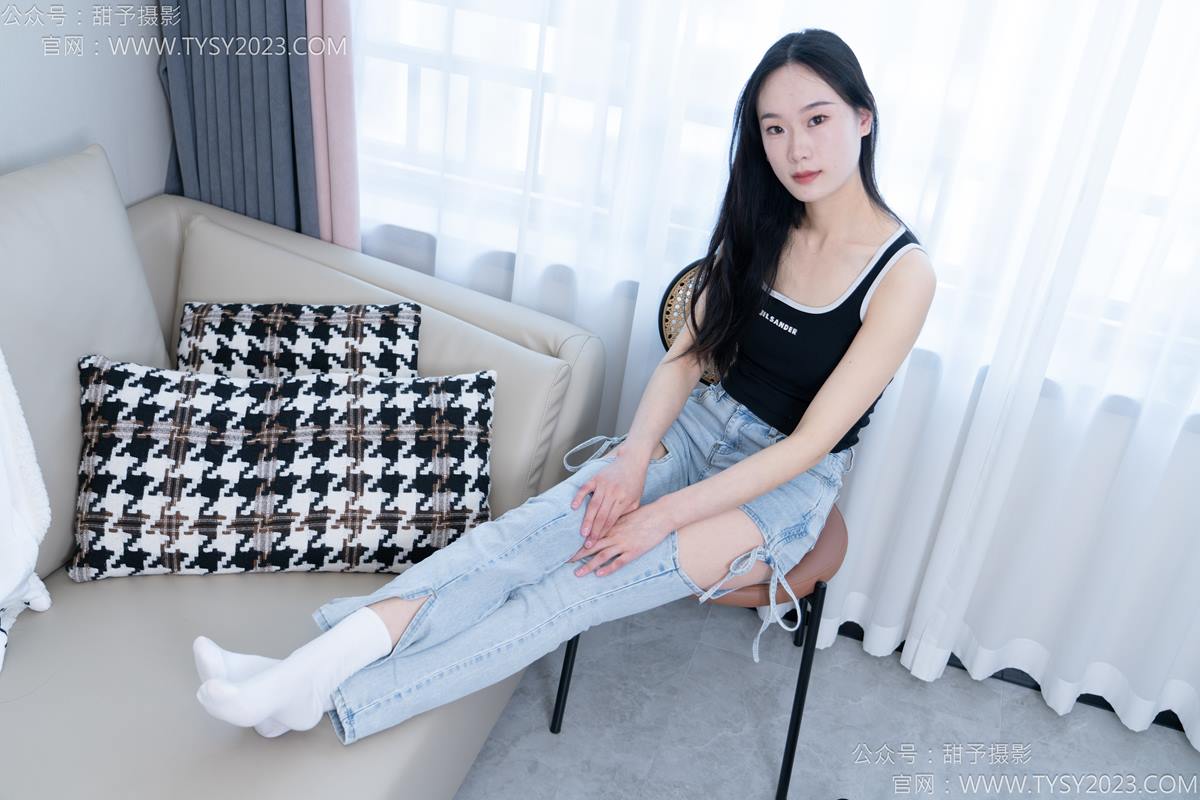 图片[51]-甜予摄影 NO.181 小容-板鞋、白棉袜、裸足[98P] – 速更版-美库