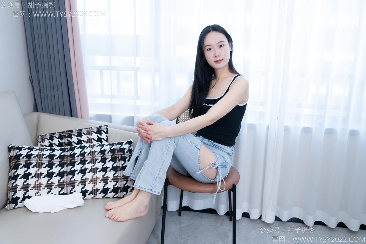 图片[59]-甜予摄影 NO.181 小容-板鞋、白棉袜、裸足[98P] – 速更版-美库