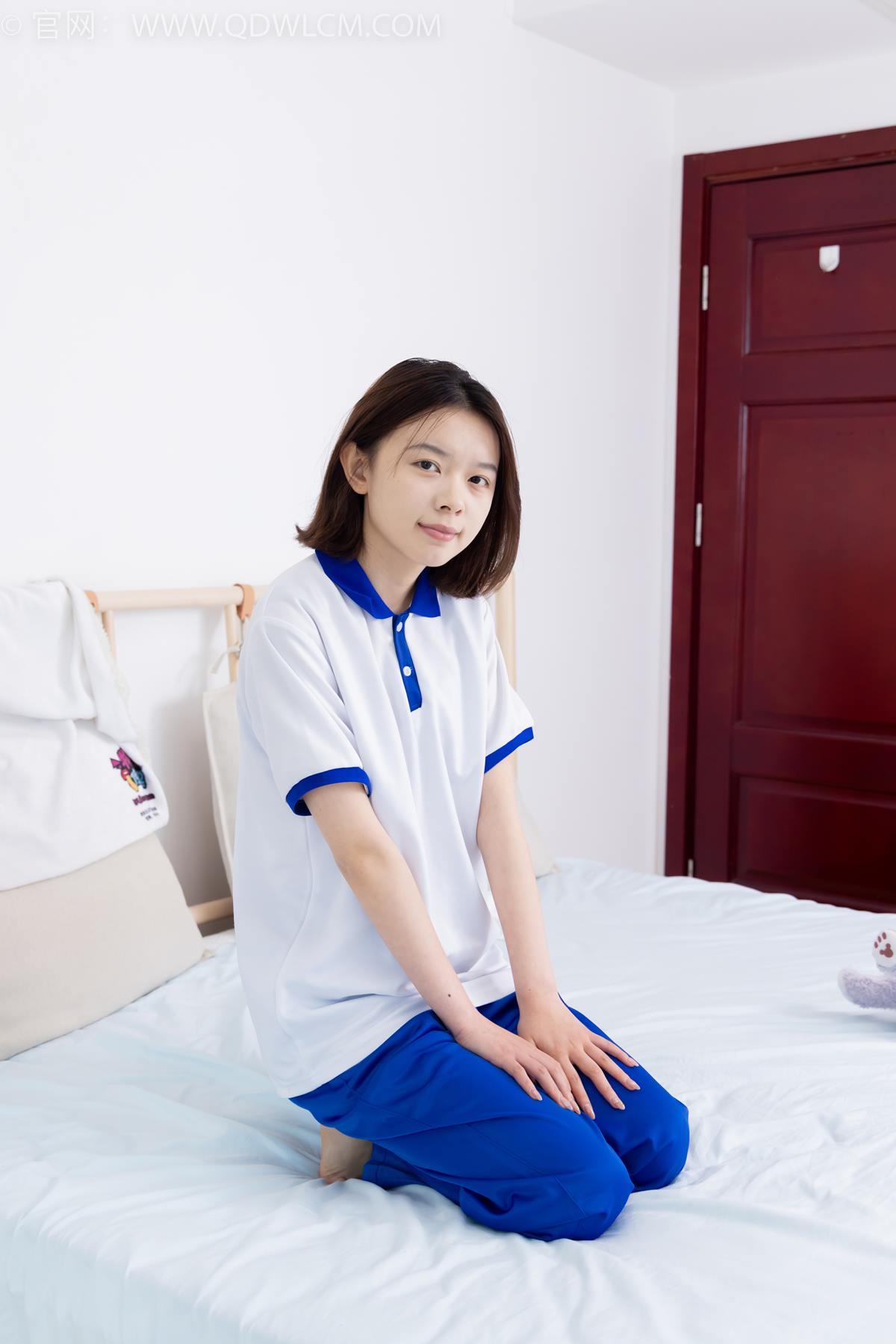 图片[13]-物恋传媒 NO.2364 小悦-校服、板鞋、白棉袜、裸足[126P] – 速更版-美库