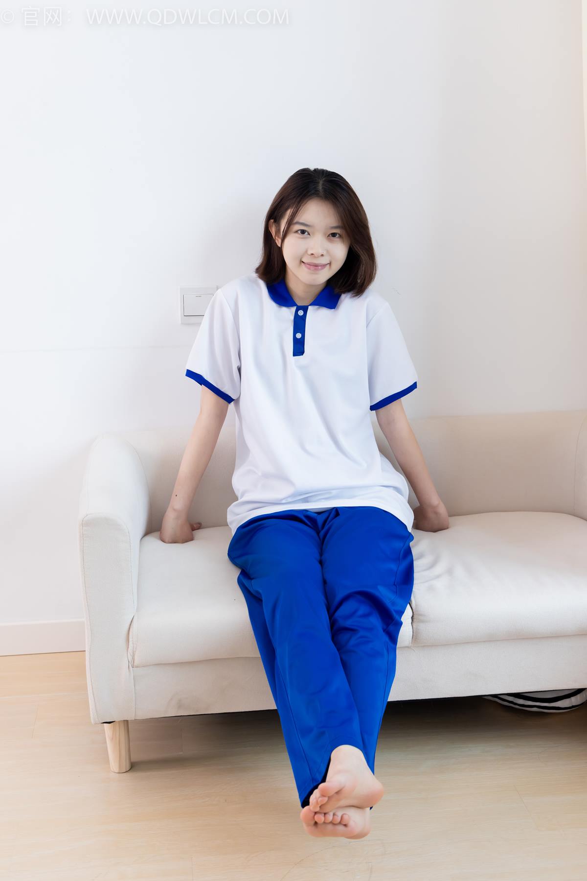 图片[17]-物恋传媒 NO.2364 小悦-校服、板鞋、白棉袜、裸足[126P] – 速更版-美库