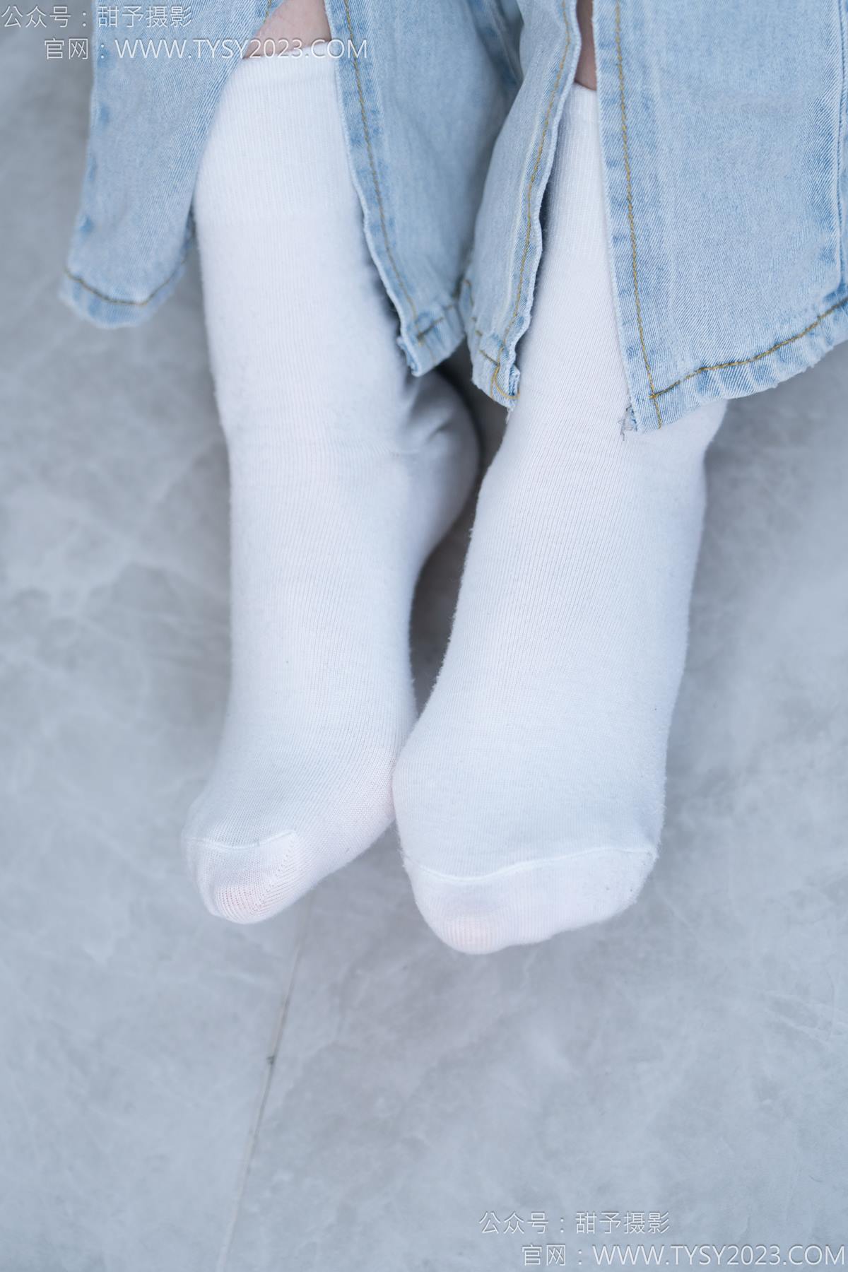 图片[96]-甜予摄影 NO.181 小容-板鞋、白棉袜、裸足[98P] – 速更版-美库