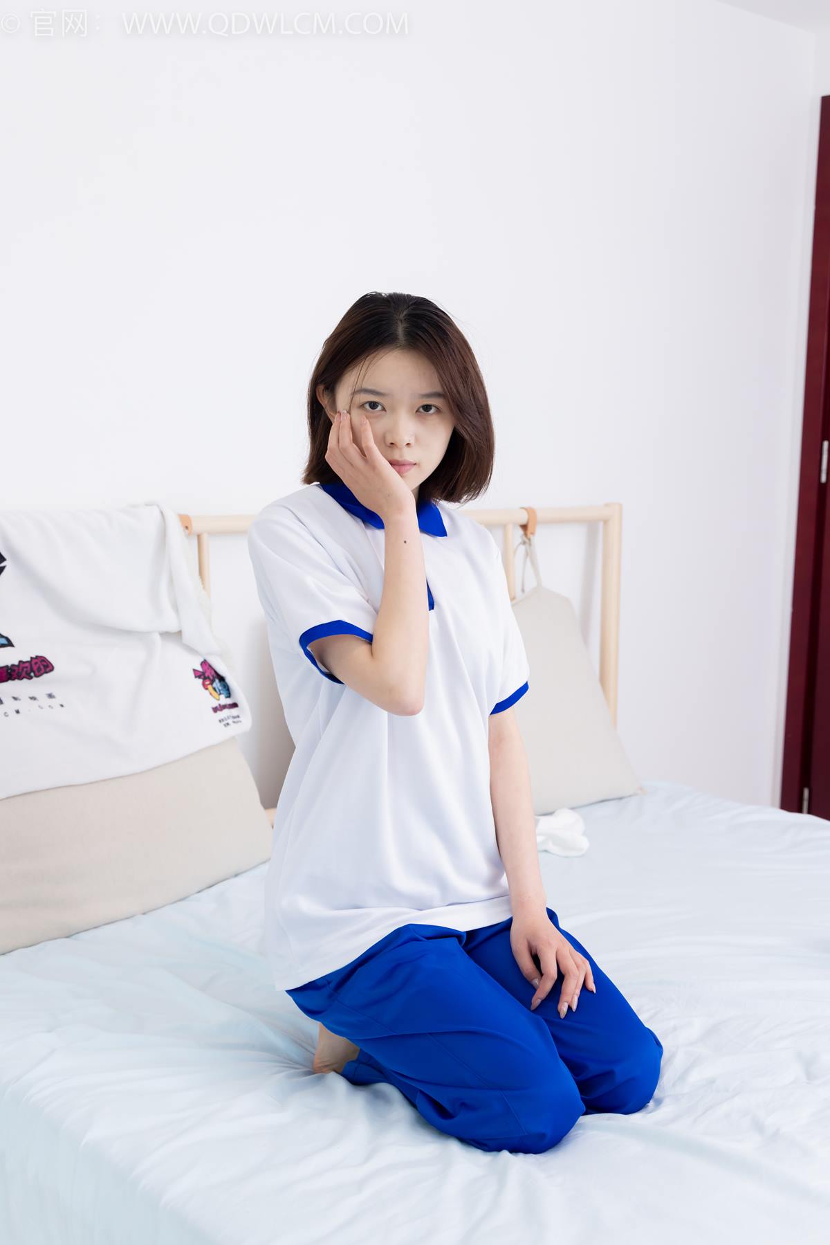 图片[24]-物恋传媒 NO.2364 小悦-校服、板鞋、白棉袜、裸足[126P] – 速更版-美库