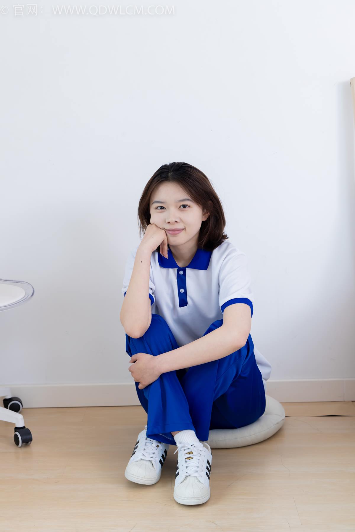 图片[27]-物恋传媒 NO.2364 小悦-校服、板鞋、白棉袜、裸足[126P] – 速更版-美库