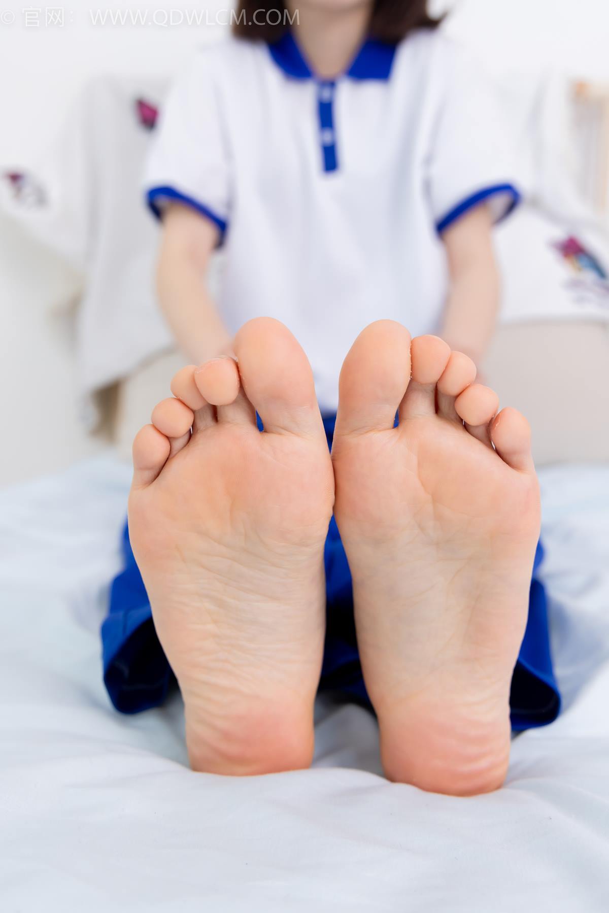 图片[37]-物恋传媒 NO.2364 小悦-校服、板鞋、白棉袜、裸足[126P] – 速更版-美库