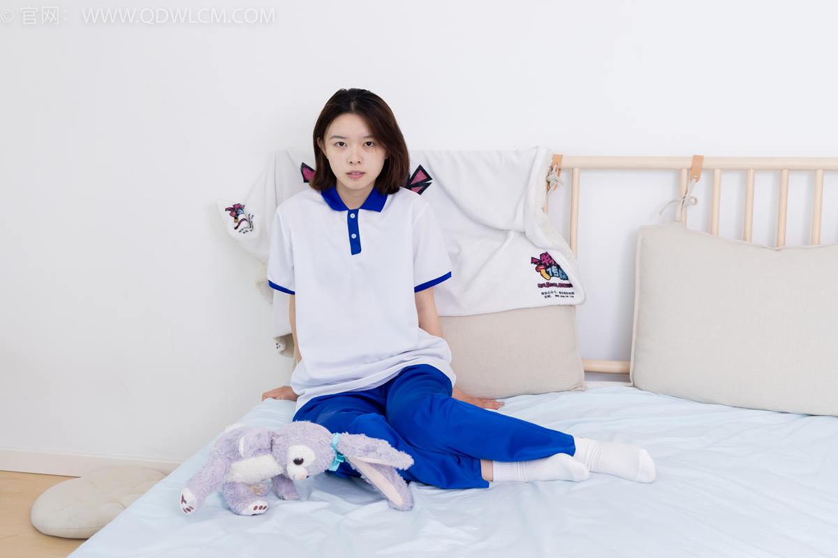 图片[100]-物恋传媒 NO.2364 小悦-校服、板鞋、白棉袜、裸足[126P] – 速更版-美库