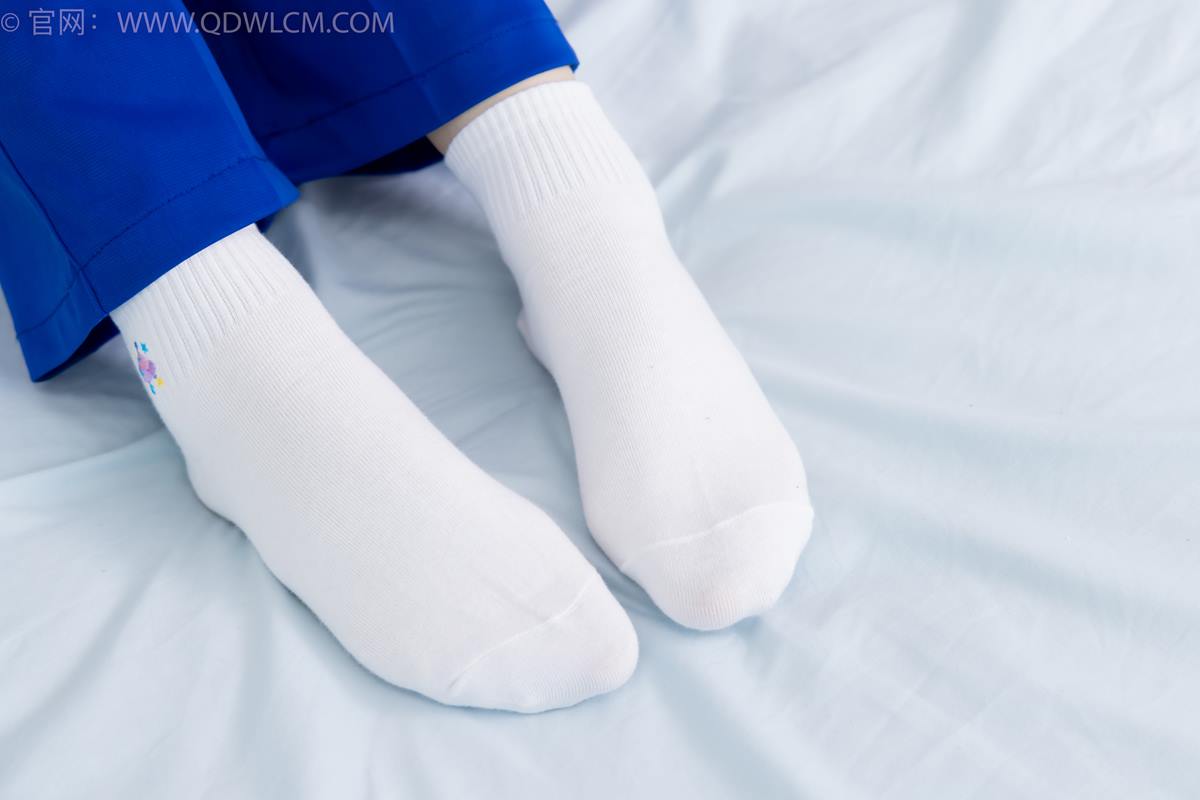 图片[111]-物恋传媒 NO.2364 小悦-校服、板鞋、白棉袜、裸足[126P] – 速更版-美库