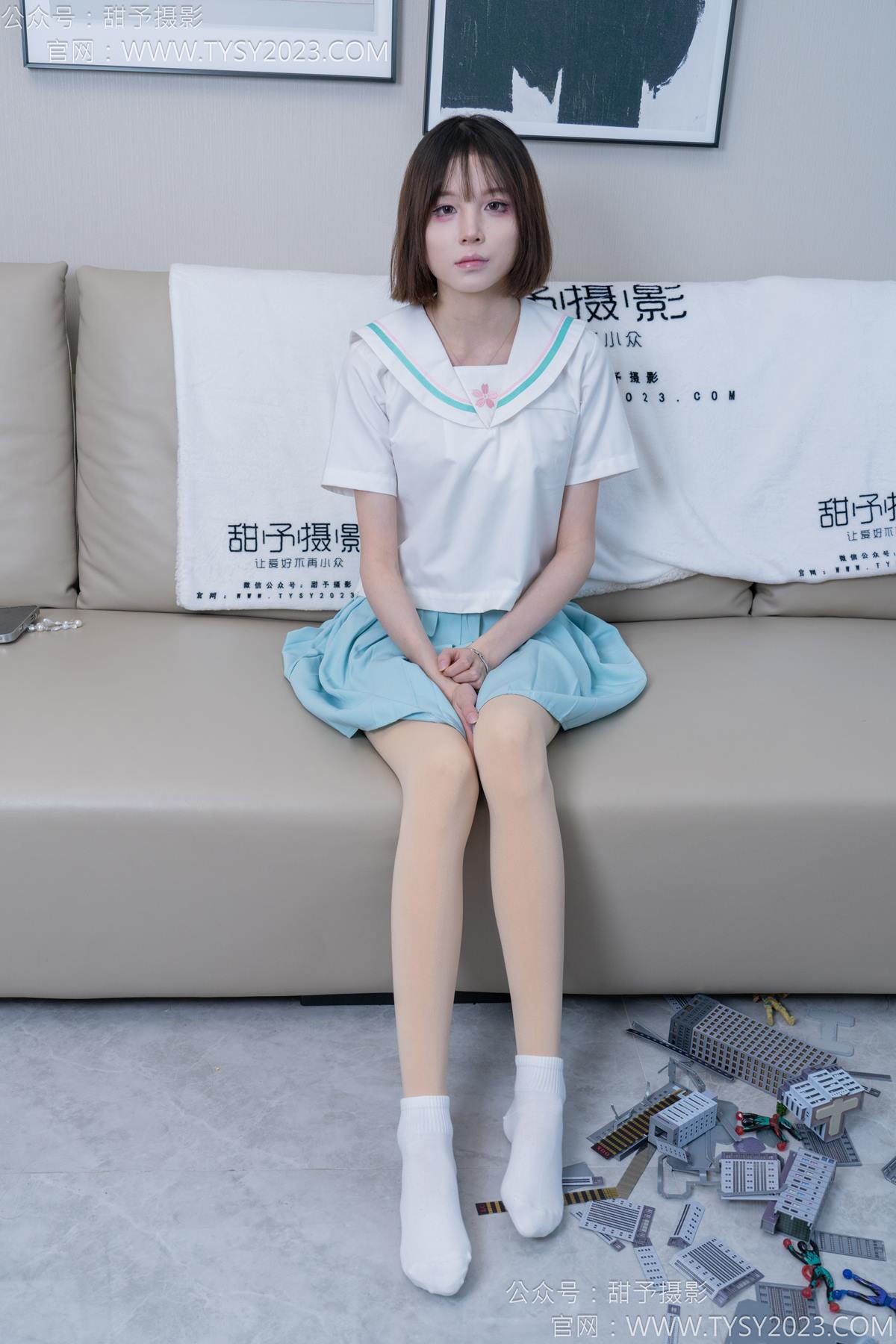 甜予摄影 NO.182 珞珞-板鞋、白棉袜、厚肉丝、小人国剧情[104P] - 速更版-绅士图