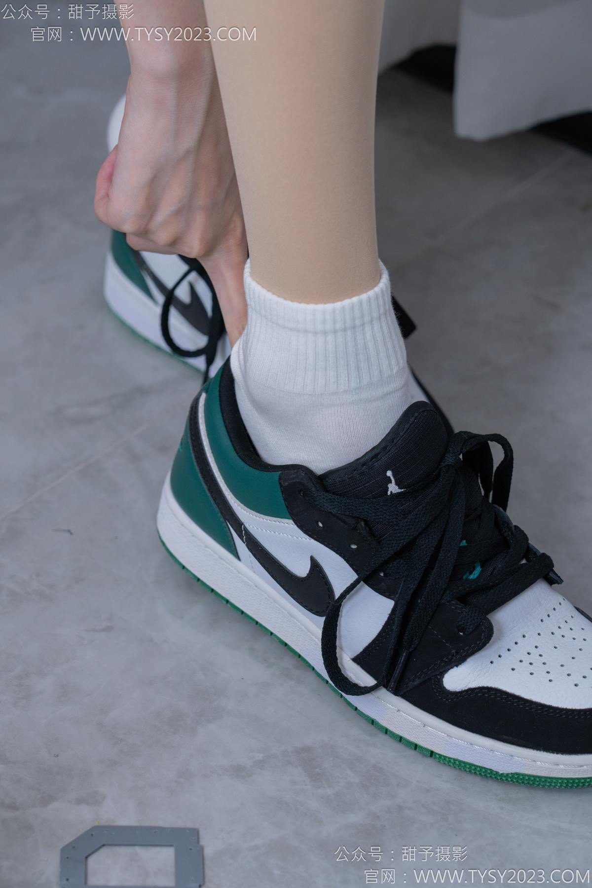 图片[58]-甜予摄影 NO.182 珞珞-板鞋、白棉袜、厚肉丝、小人国剧情[104P] – 速更版-美库