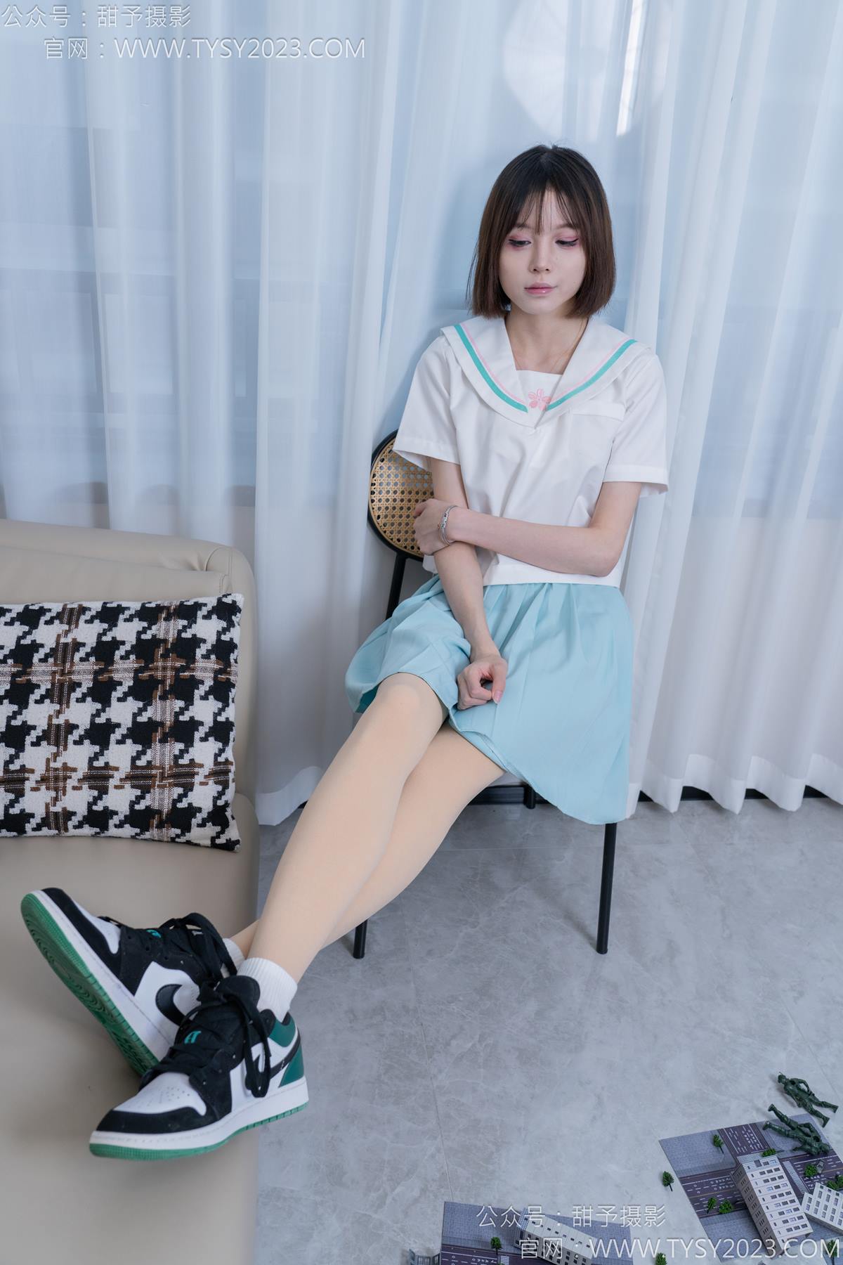 图片[90]-甜予摄影 NO.182 珞珞-板鞋、白棉袜、厚肉丝、小人国剧情[104P] – 速更版-美库