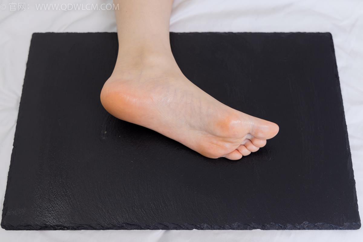 图片[34]-物恋传媒 NO.2365 菜菜-高跟鞋、薄白丝、裸足[104P] – 速更版-美库