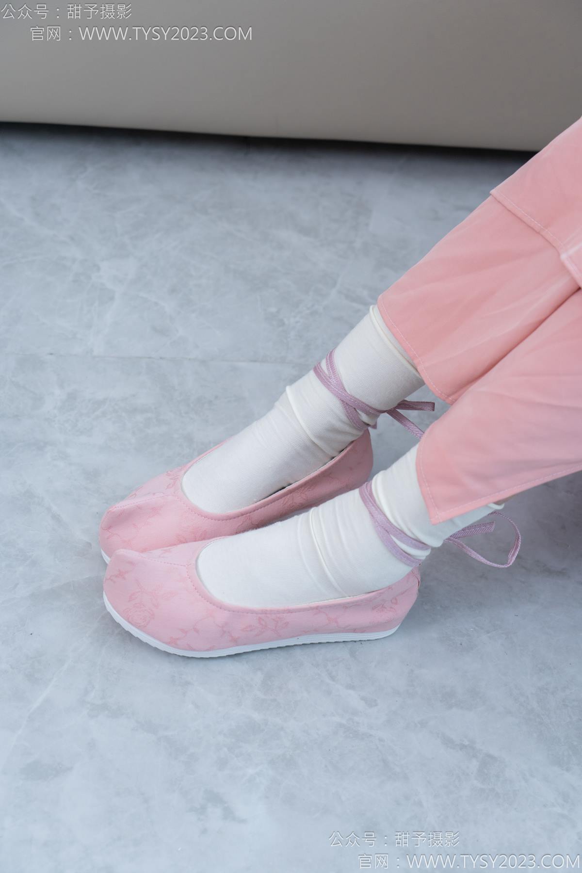 图片[12]-甜予摄影 NO.183 知知-布鞋、白棉袜、裸足[112P] – 速更版-美库