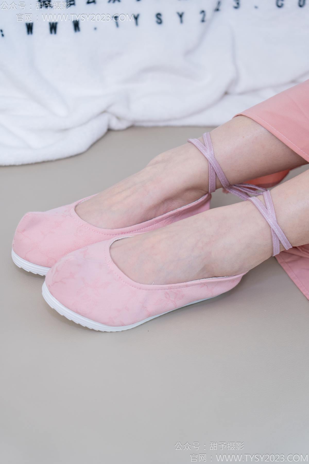 图片[43]-甜予摄影 NO.183 知知-布鞋、白棉袜、裸足[112P] – 速更版-美库