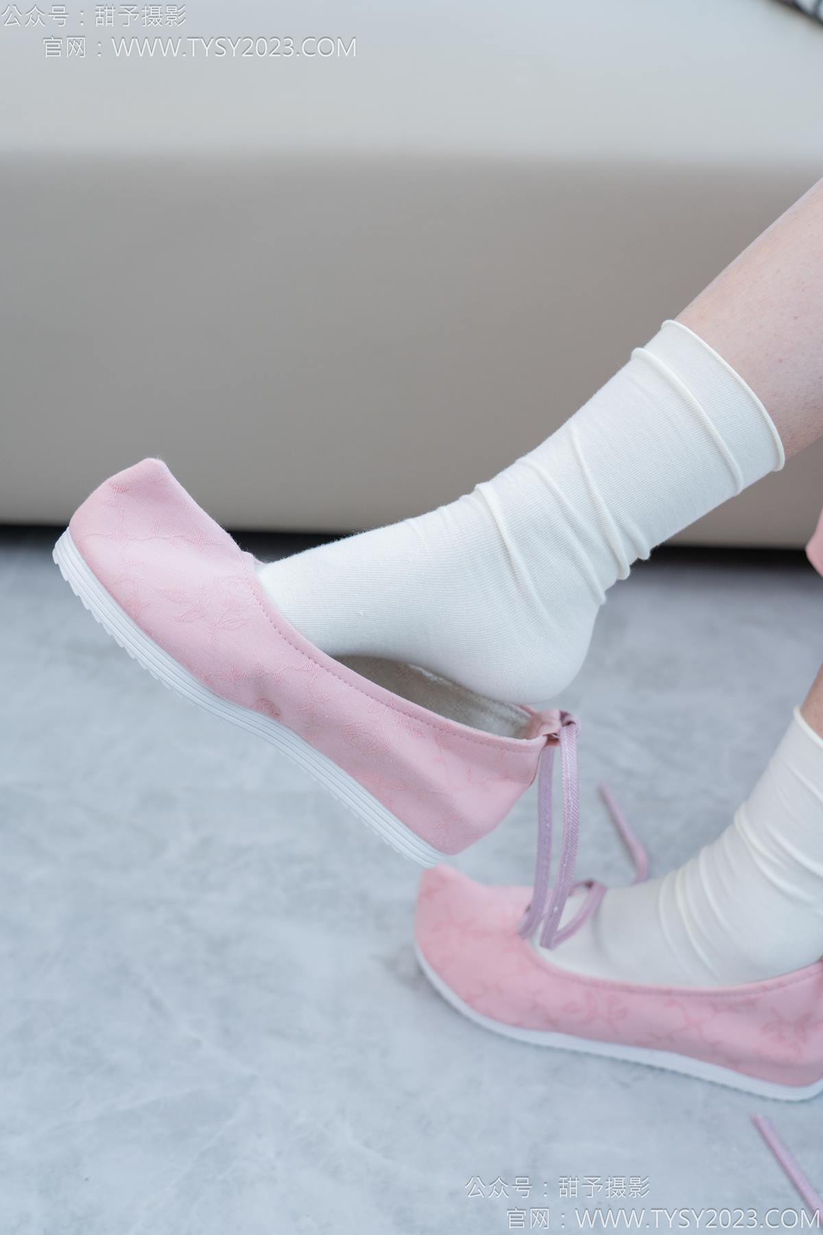 图片[47]-甜予摄影 NO.183 知知-布鞋、白棉袜、裸足[112P] – 速更版-美库