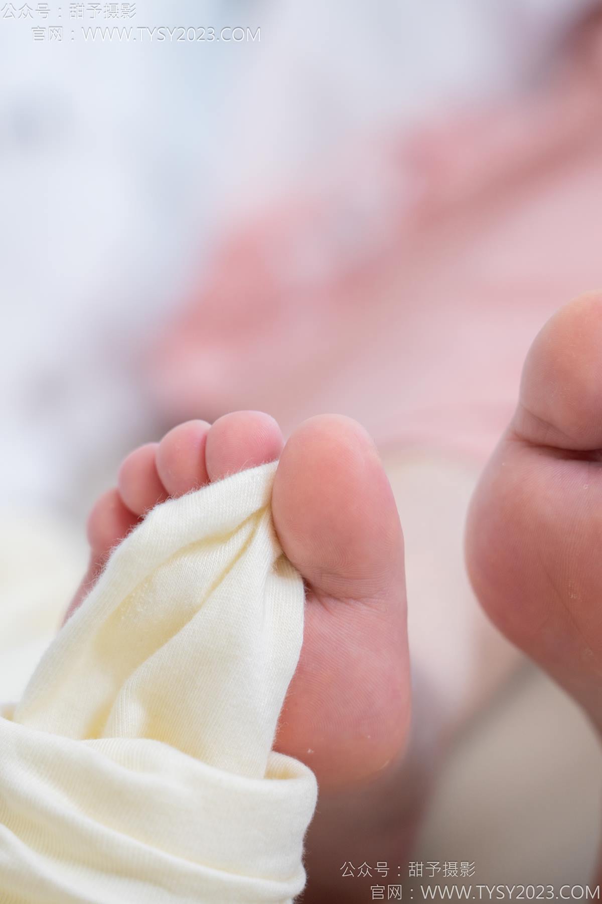 图片[53]-甜予摄影 NO.183 知知-布鞋、白棉袜、裸足[112P] – 速更版-美库