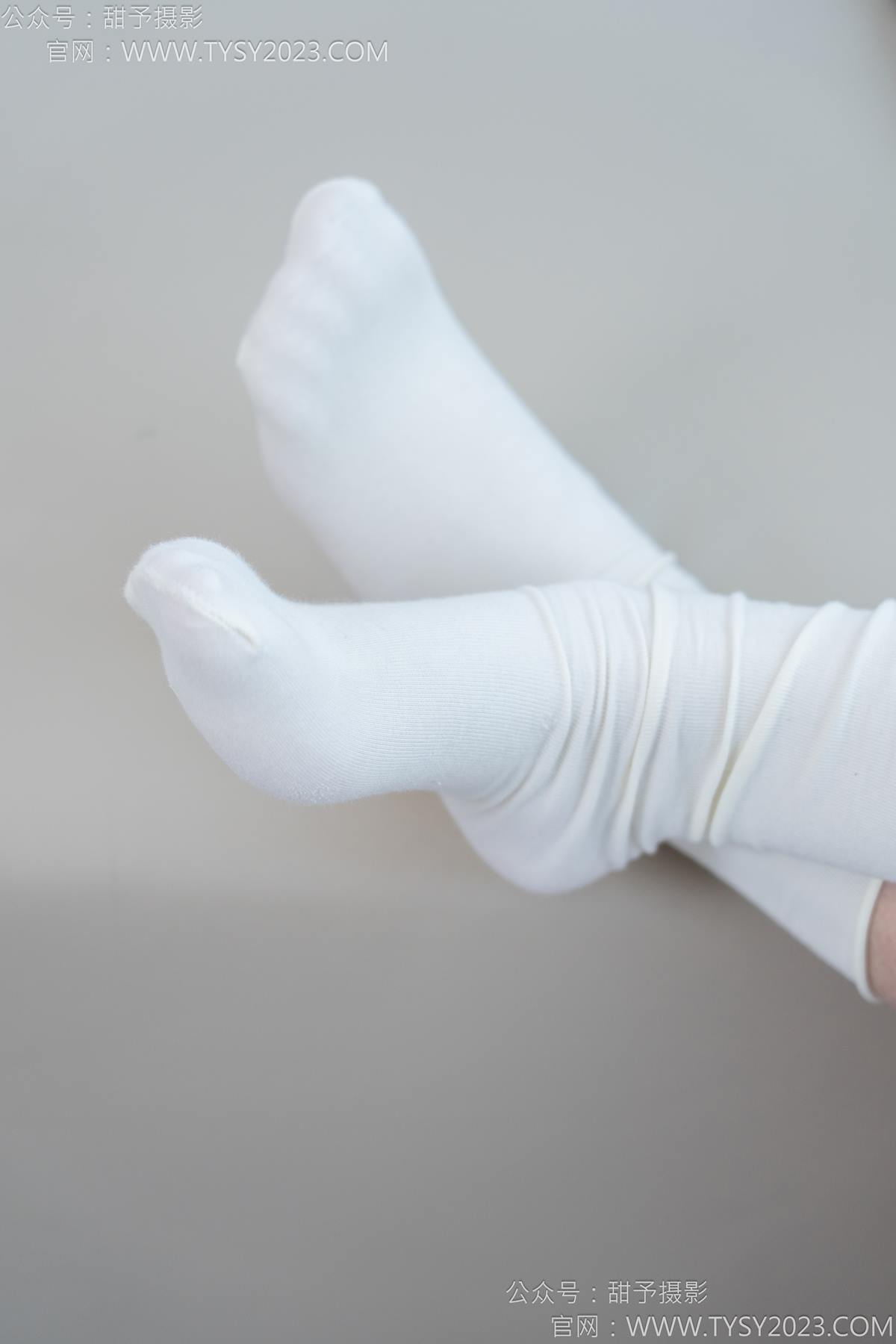 图片[85]-甜予摄影 NO.183 知知-布鞋、白棉袜、裸足[112P] – 速更版-美库