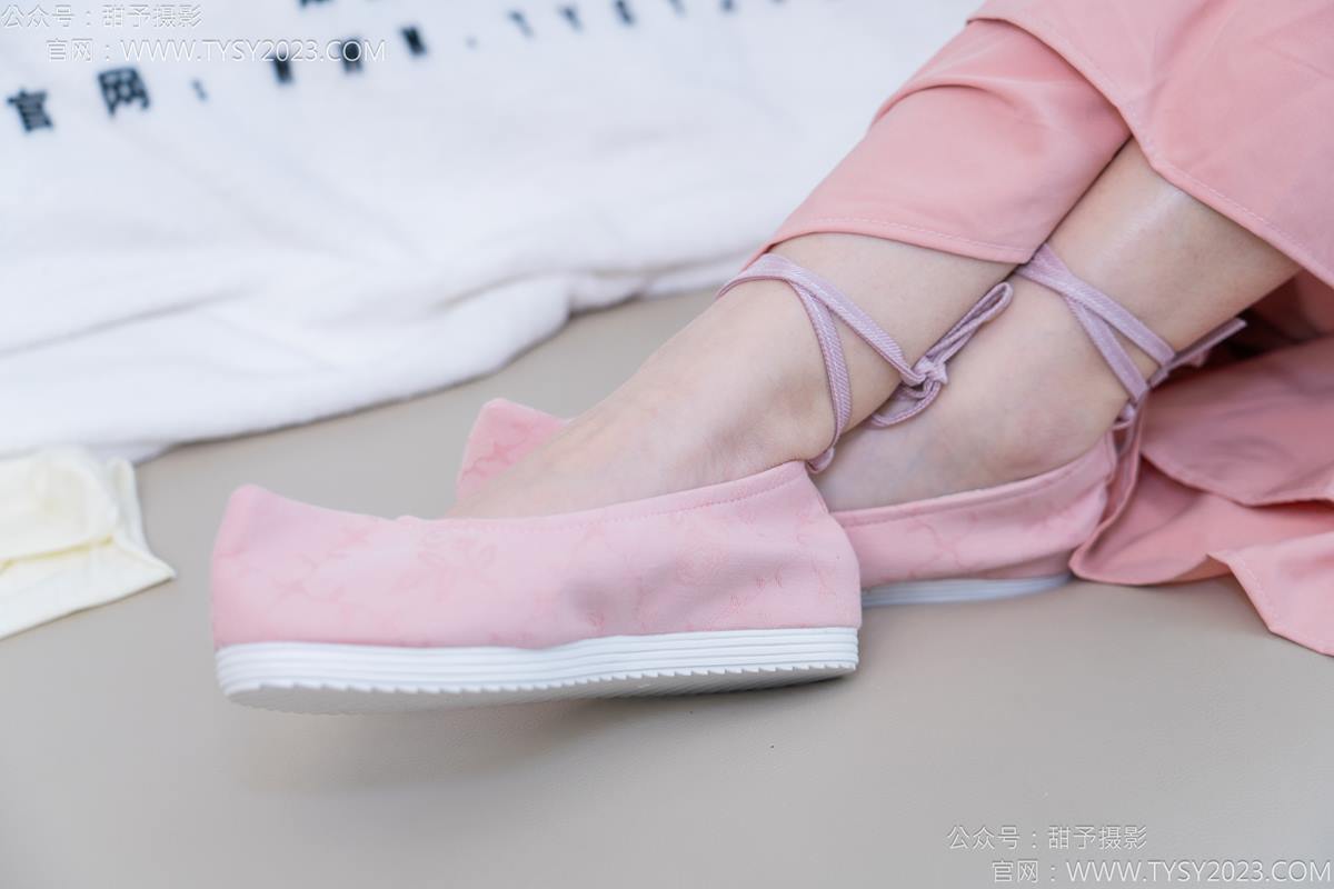 图片[103]-甜予摄影 NO.183 知知-布鞋、白棉袜、裸足[112P] – 速更版-美库