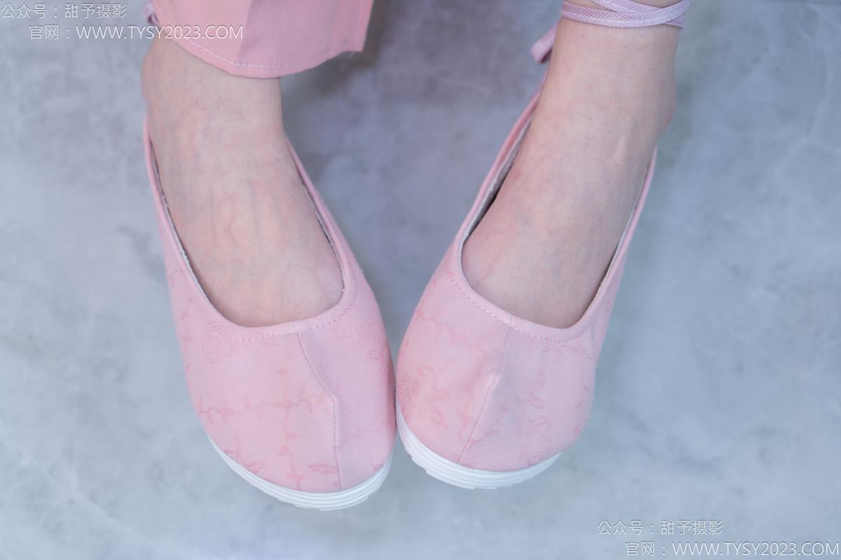 图片[104]-甜予摄影 NO.183 知知-布鞋、白棉袜、裸足[112P] – 速更版-美库