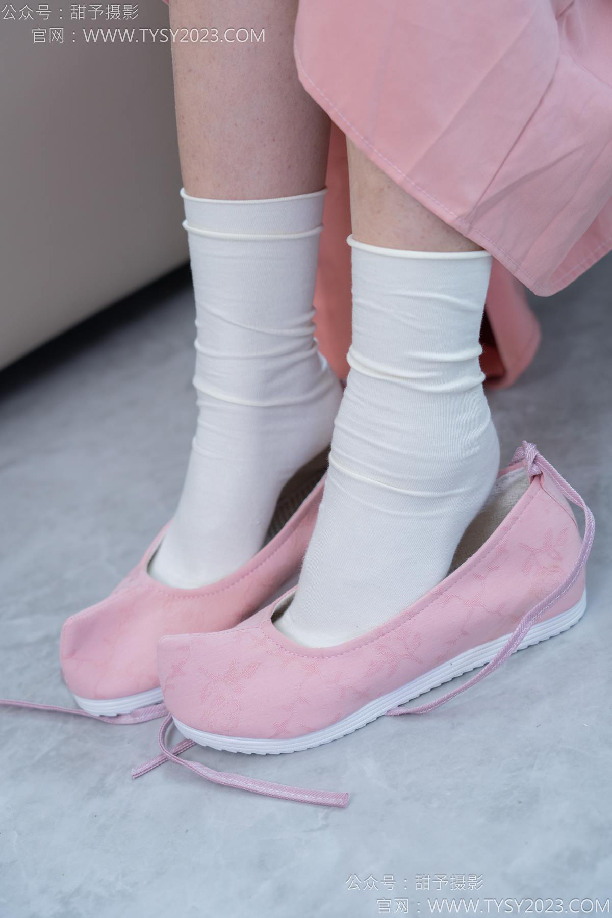 图片[107]-甜予摄影 NO.183 知知-布鞋、白棉袜、裸足[112P] – 速更版-美库