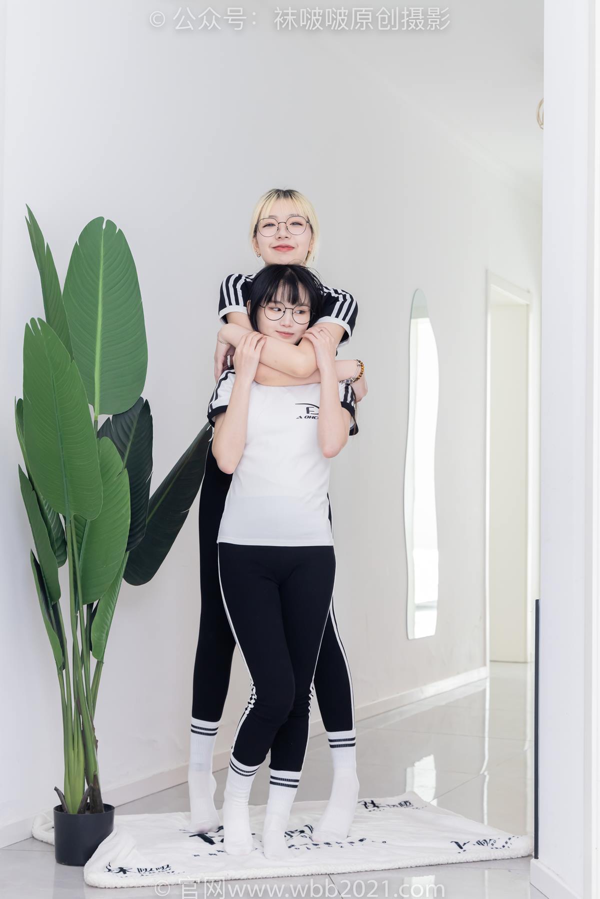 图片[17]-[BoBoSocks袜啵啵]NO.555 小甜豆甜甜圈-板鞋、运动鞋、白棉袜、裸足[110P] – 速更版-美库